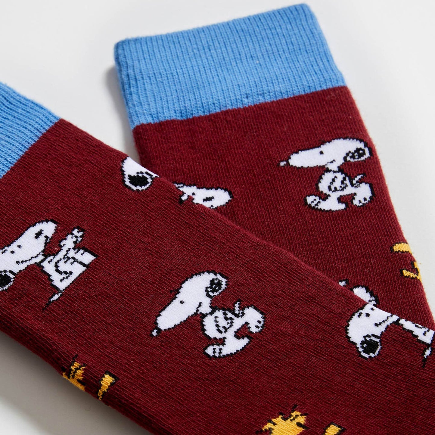 BeSnoopy Burgundy Socks