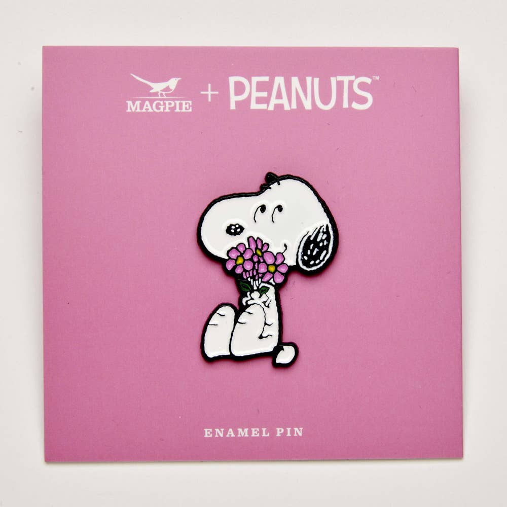 Peanuts Pin - Give Hugs - Flowers