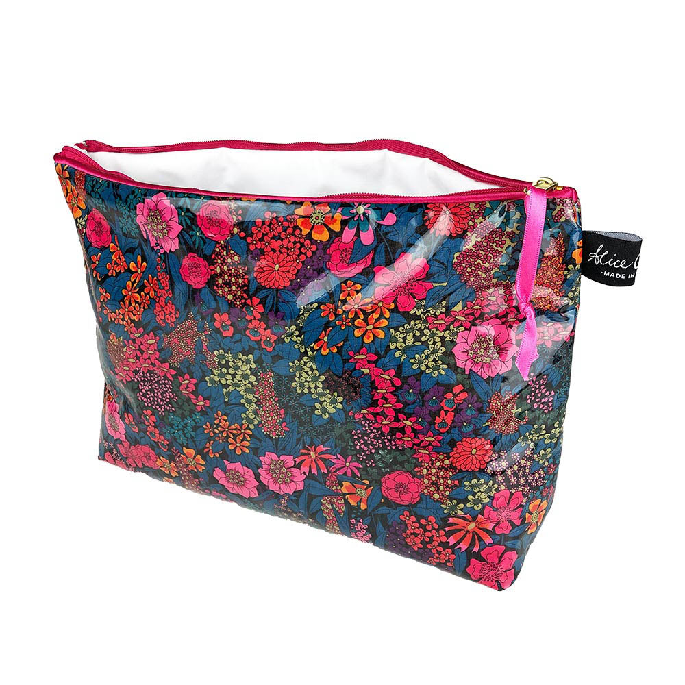 Ciara Washbag