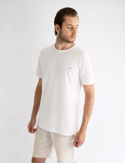 Classic Crew Tee White Smiley