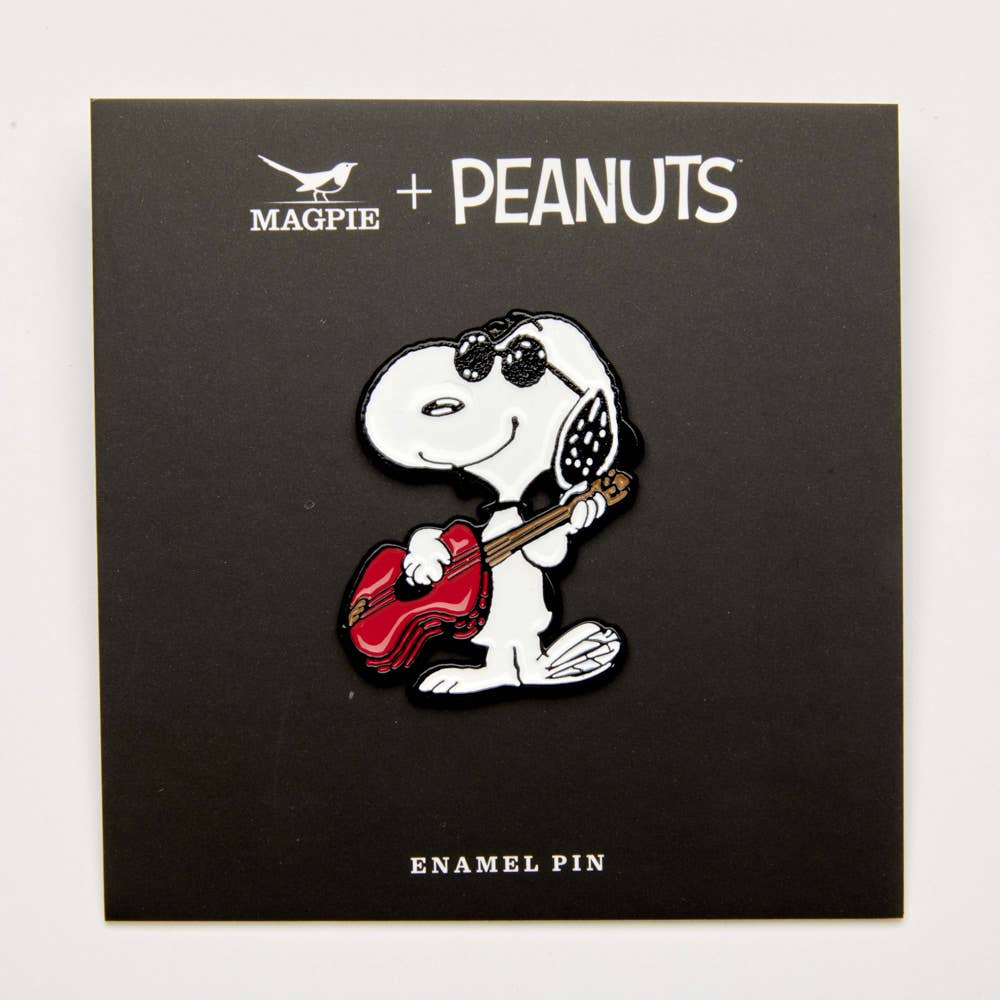 Peanuts Pin - Music is Life - Guitar