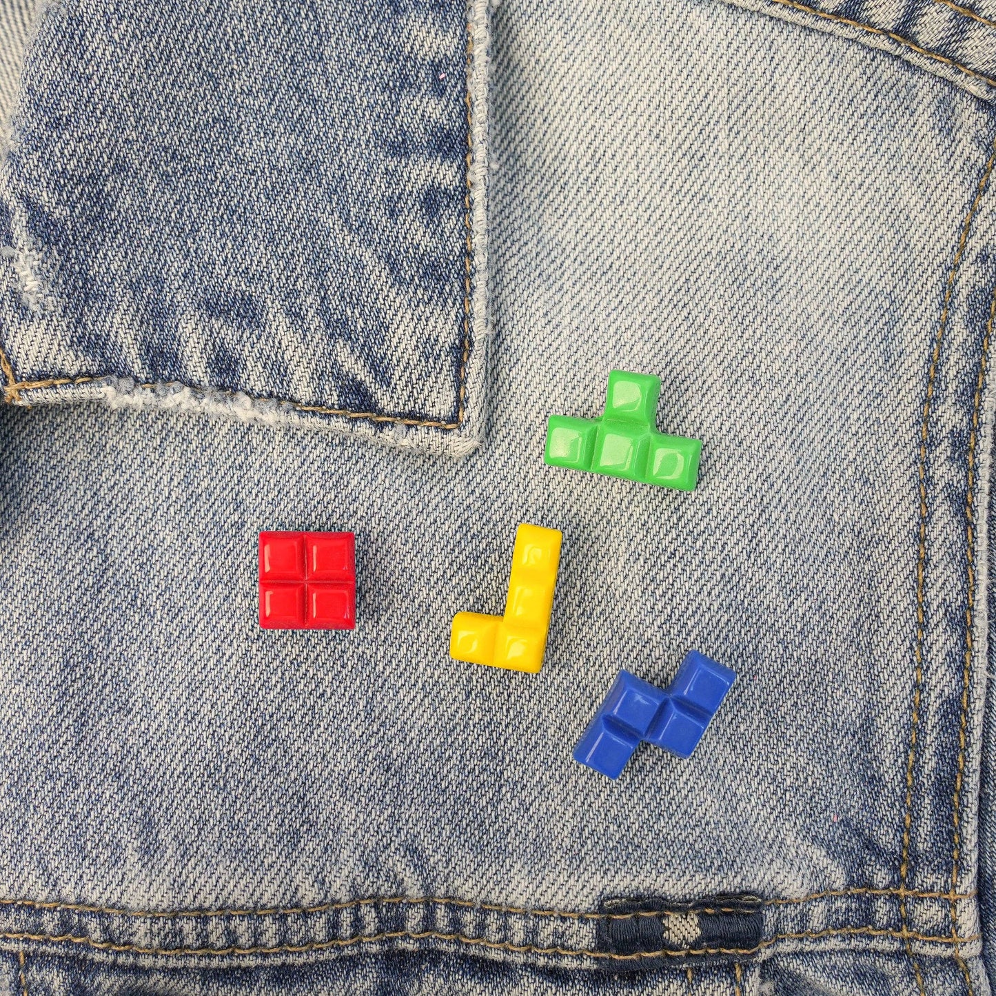 Retro Gaming Pin