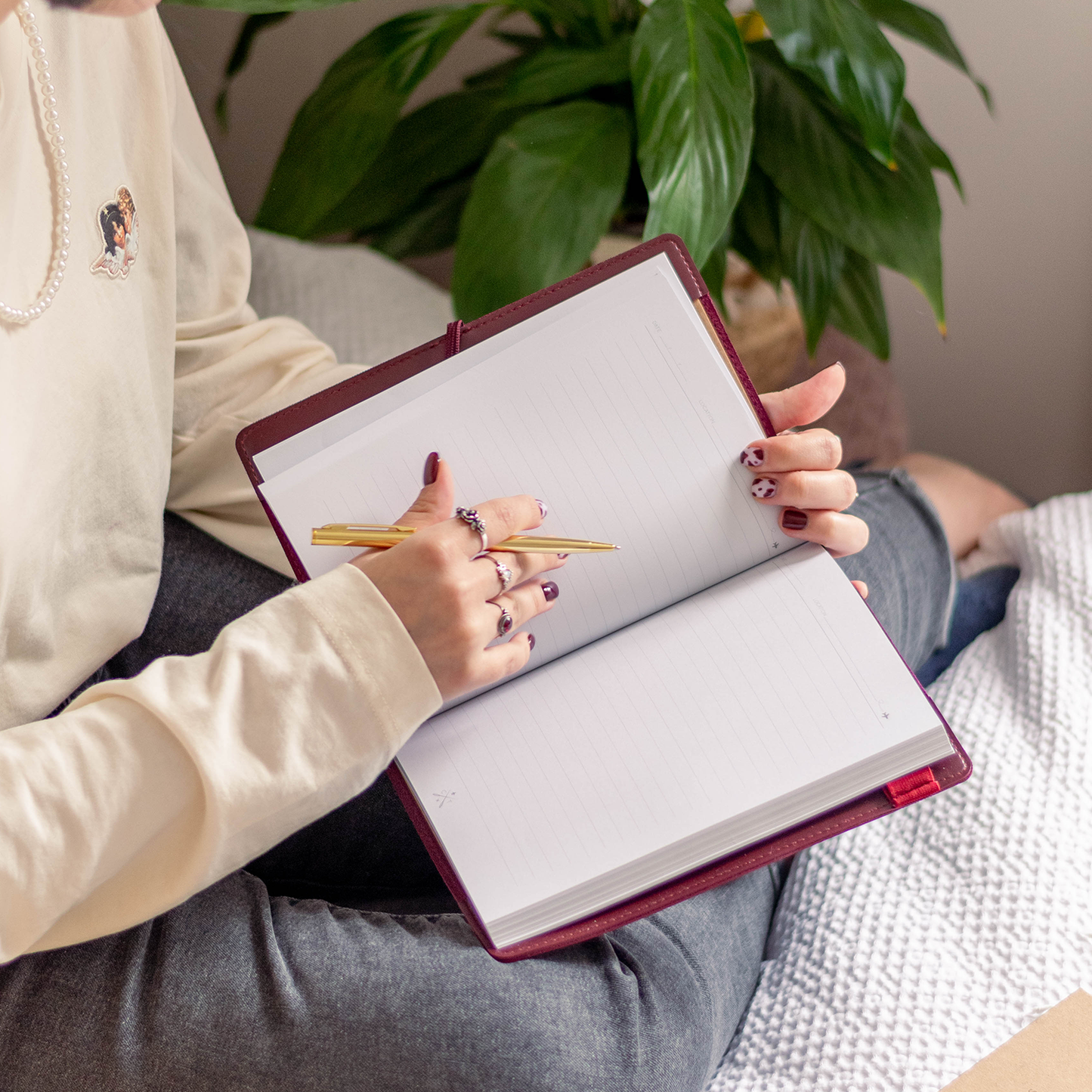 Stitch Your Travels - USA Edition Travel Notebook in Maroon