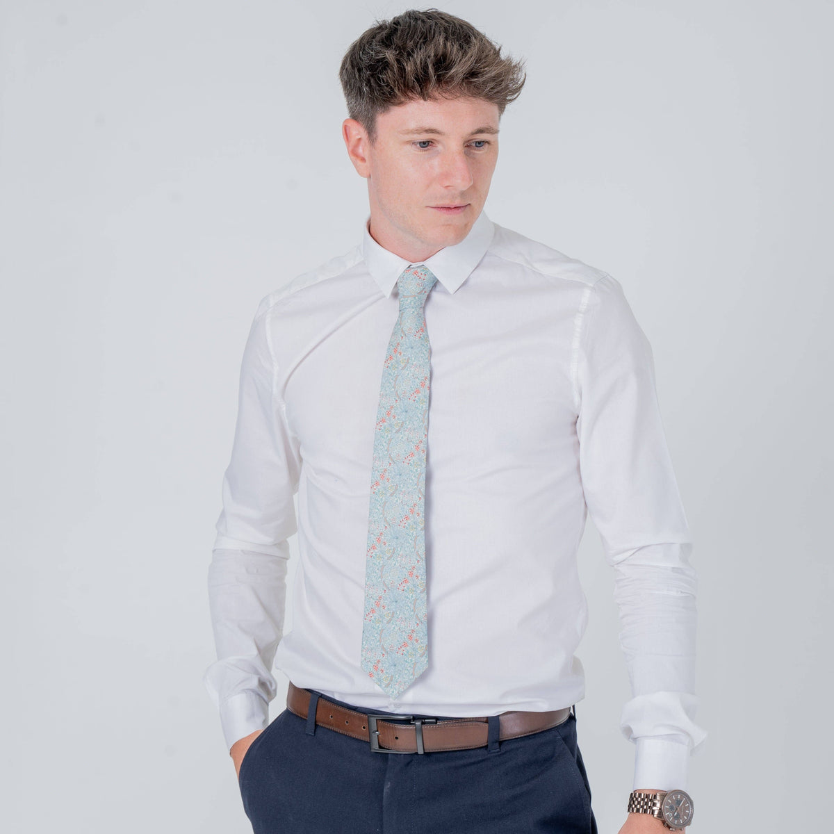 Golden Lily Sage Cotton Tie