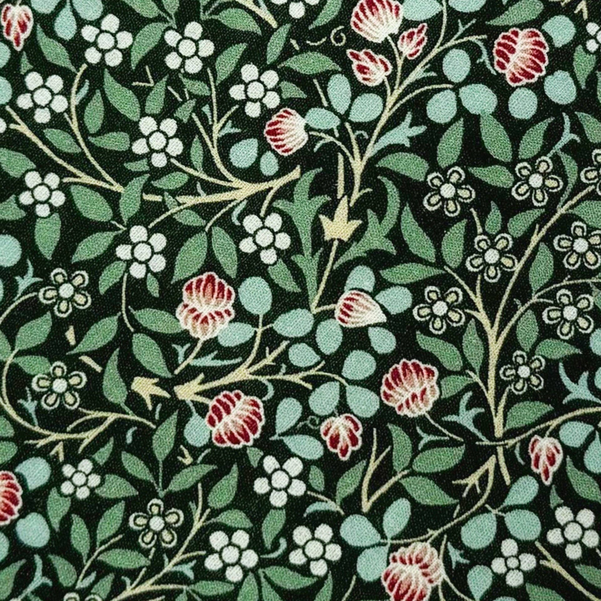 Clover Grove Cotton Tie