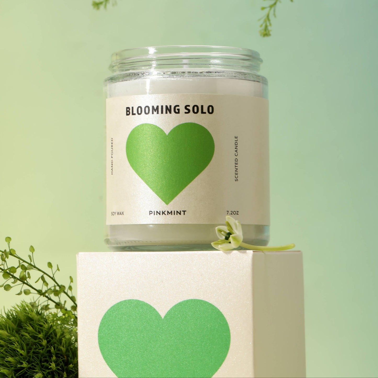 Blooming Solo Soy Candle