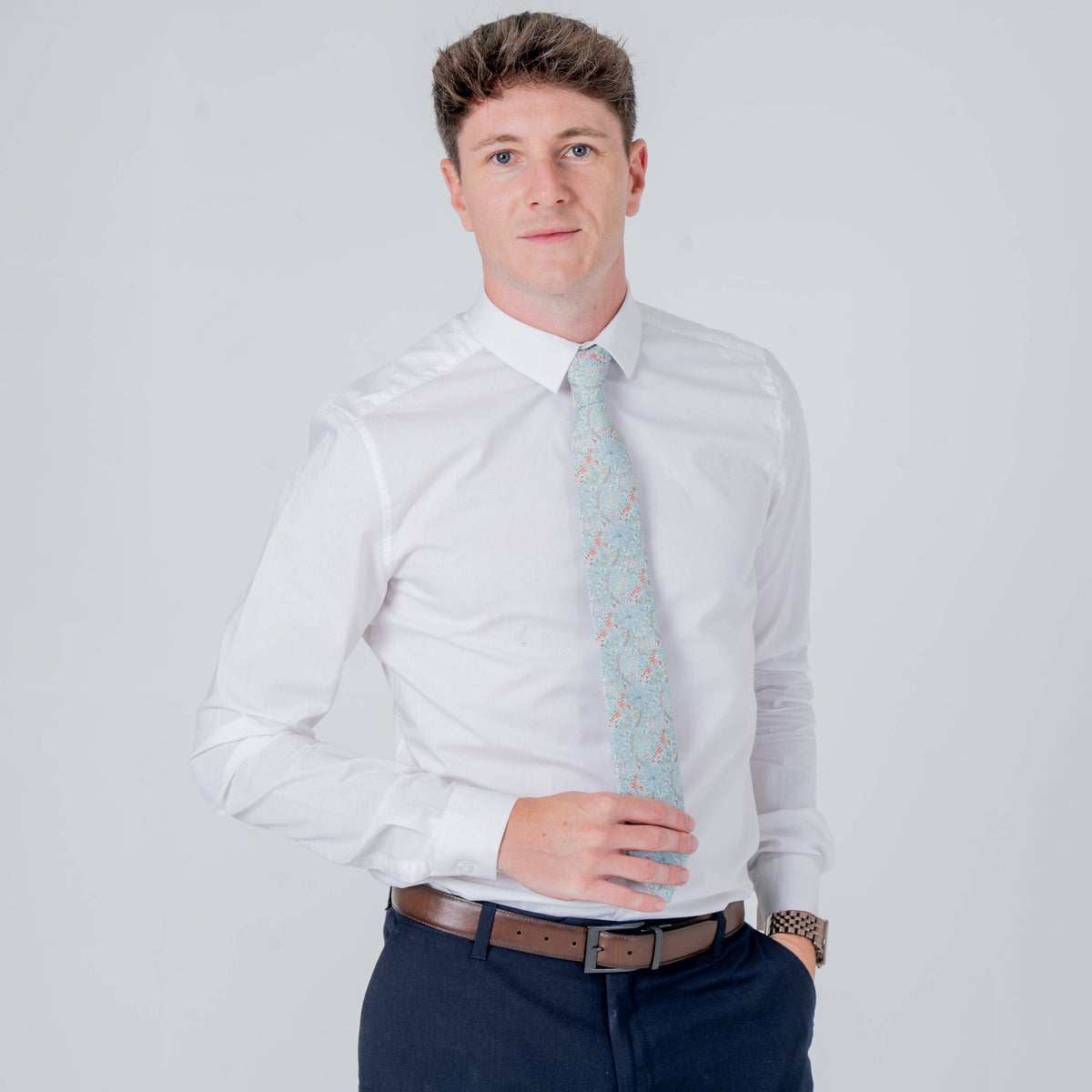 Golden Lily Sage Cotton Tie