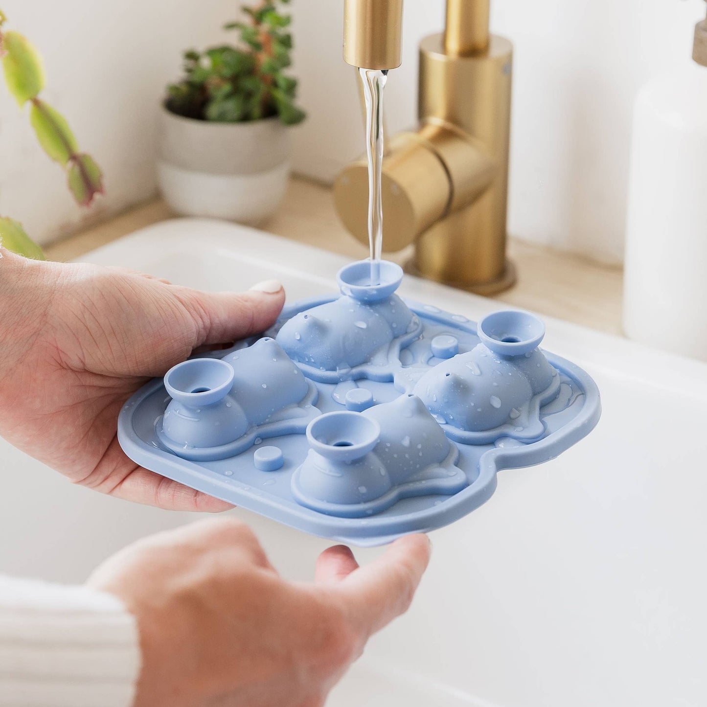 Penguin Silicone Ice Cube Tray