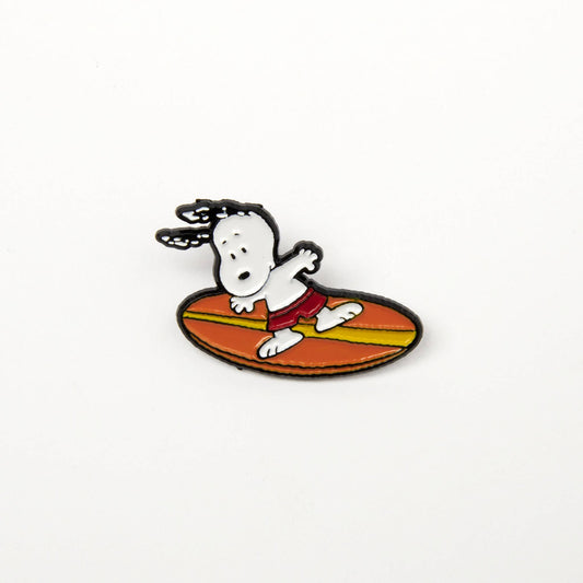 Peanuts Pin - Lifestyle - Surf