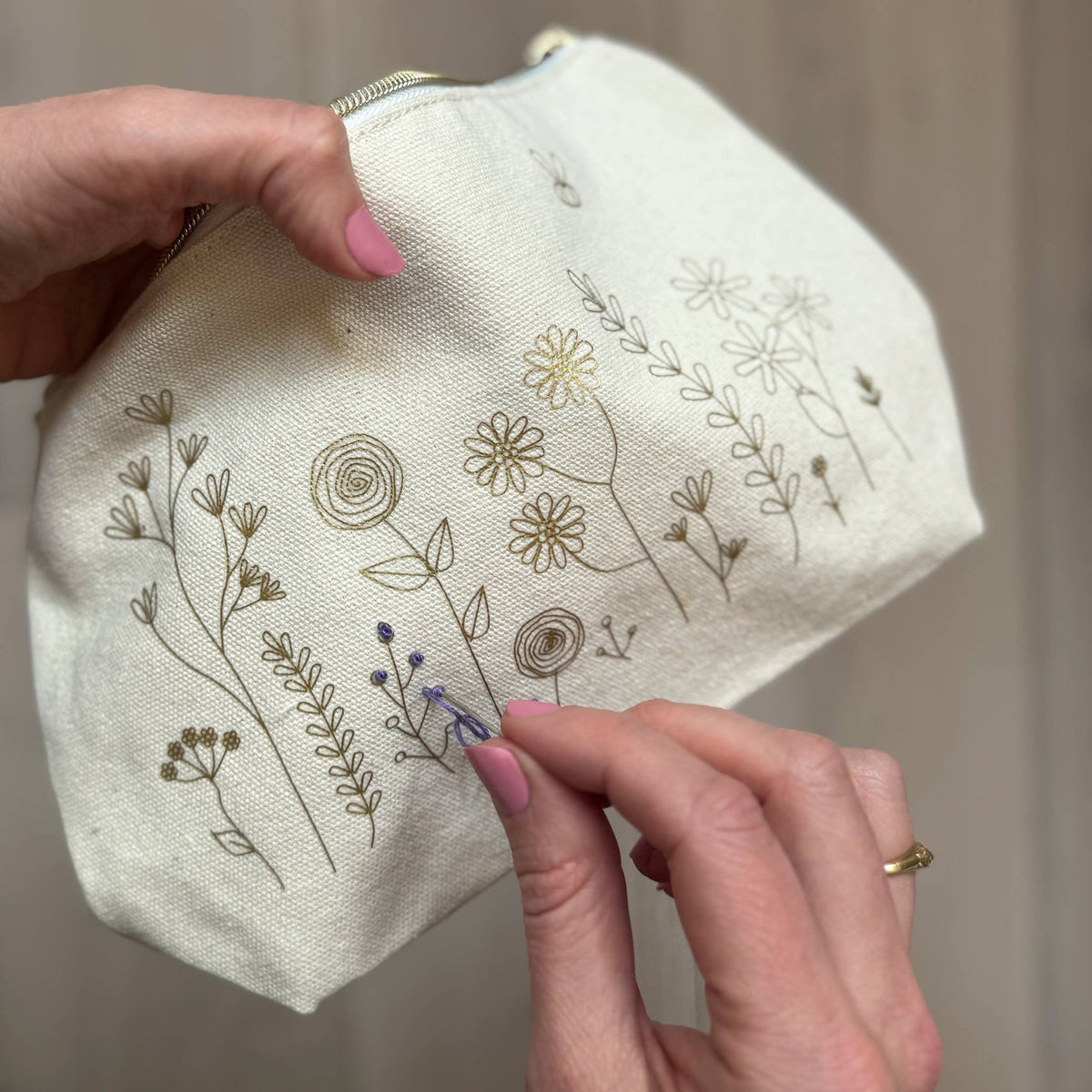 Stitch Your Flowers Zip Pouch - Embroidery Kit