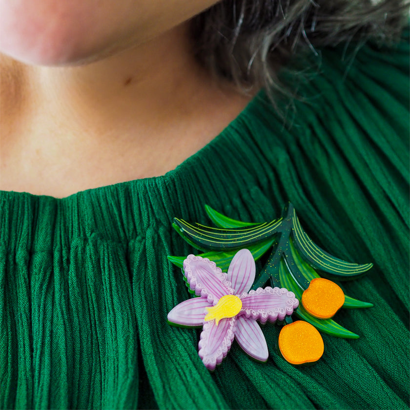 Wombat Berry Brooch