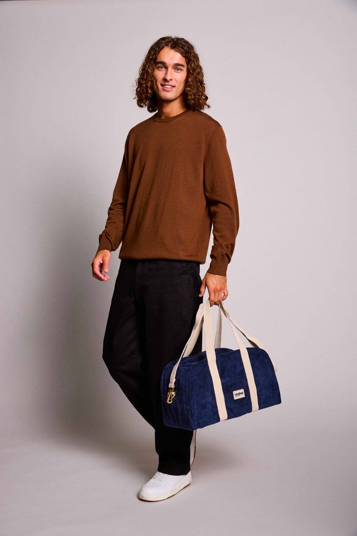Charlie Velvet Navy Bowling Bag