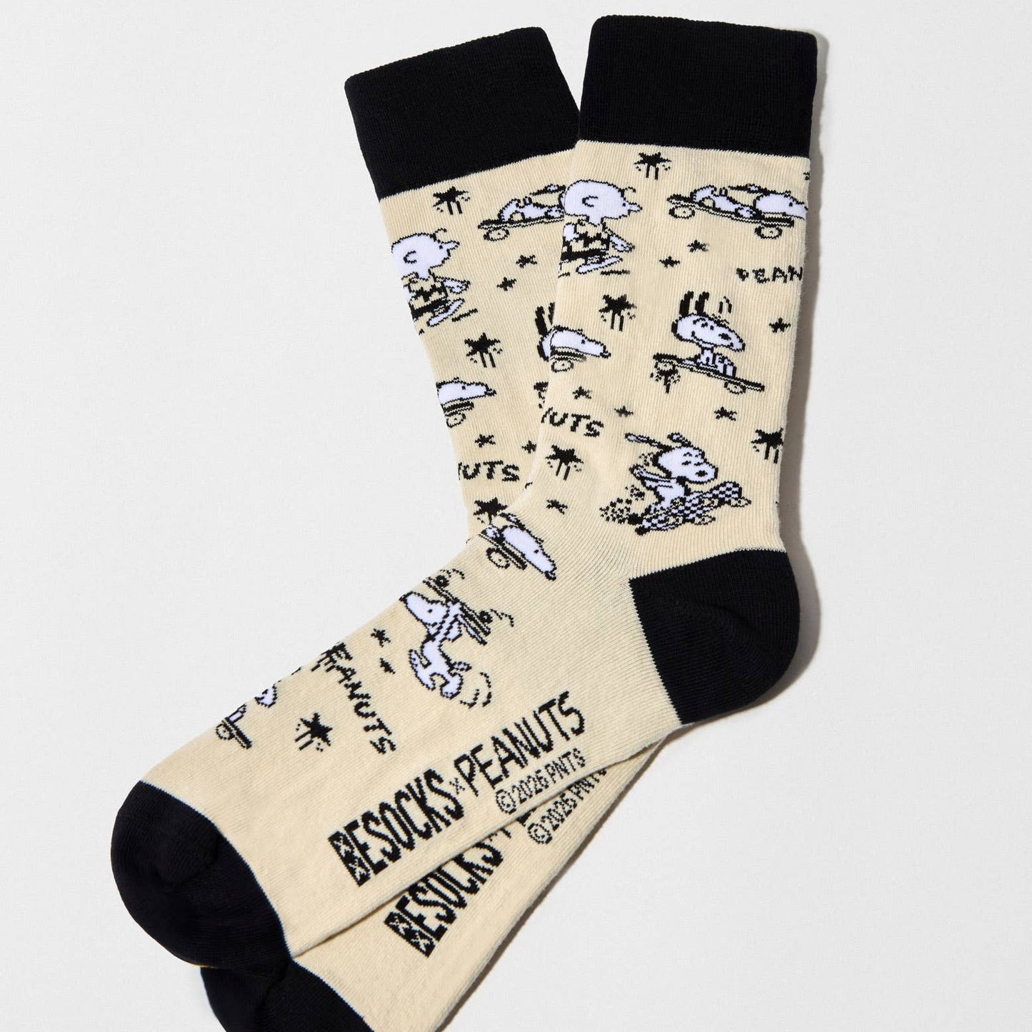 BeSnoopy Skate Socks