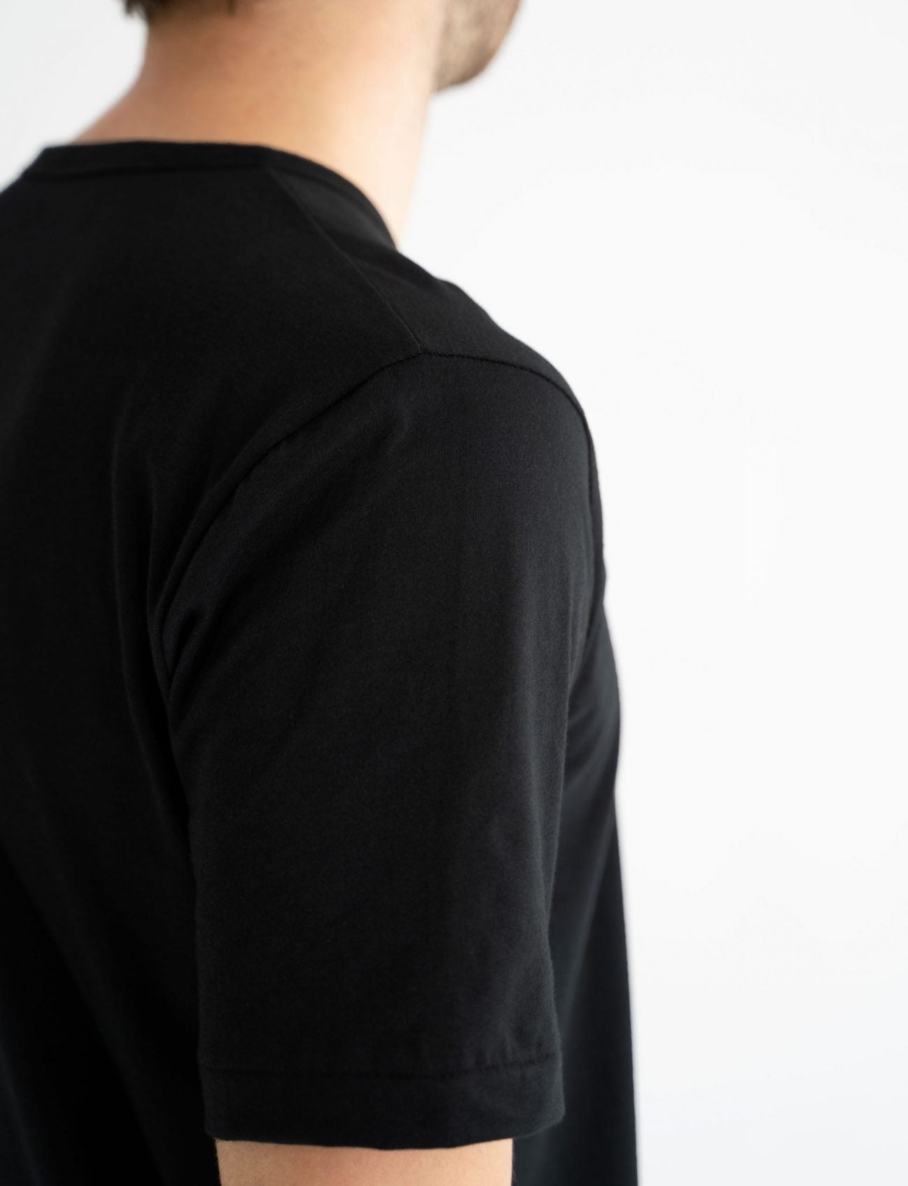 Classic Crew Tee Black Smiley