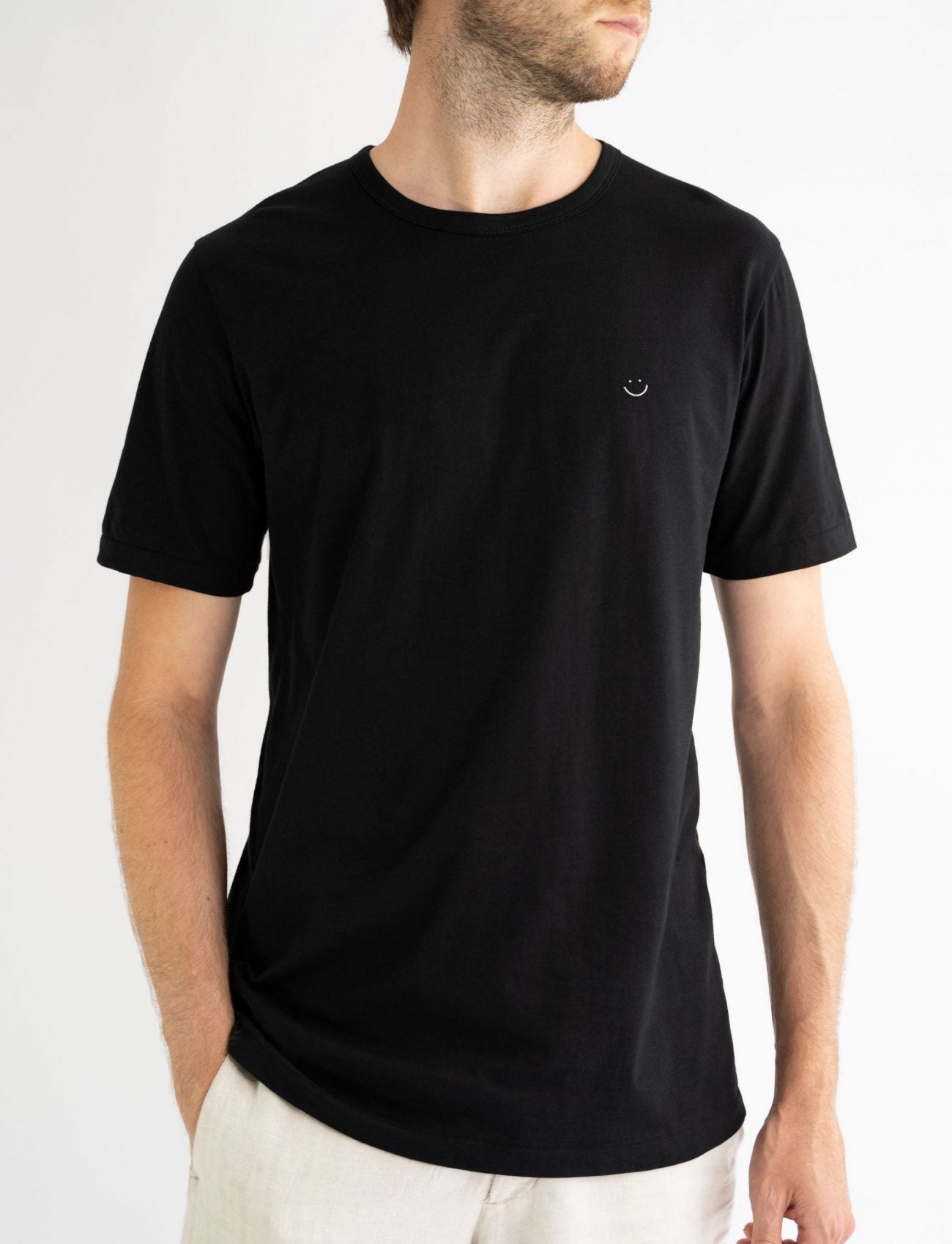 Classic Crew Tee Black Smiley