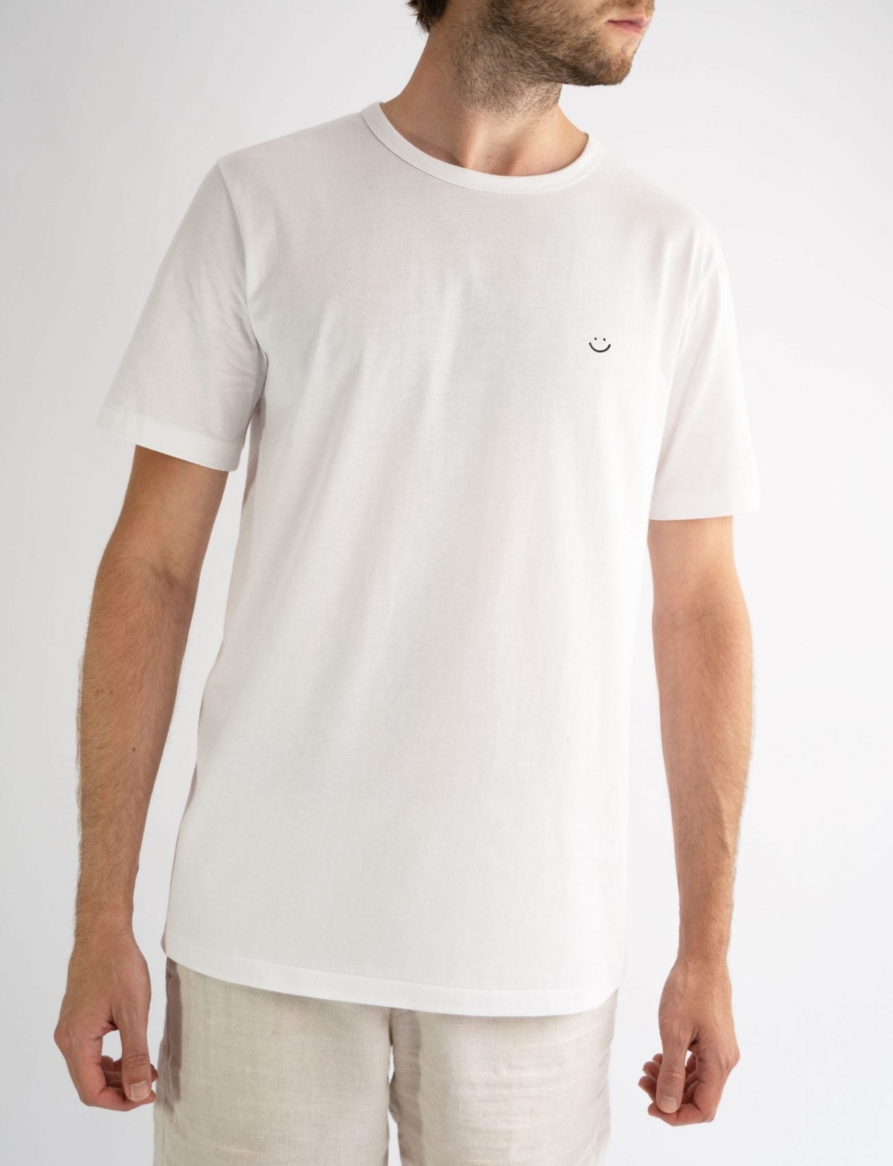 Classic Crew Tee White Smiley